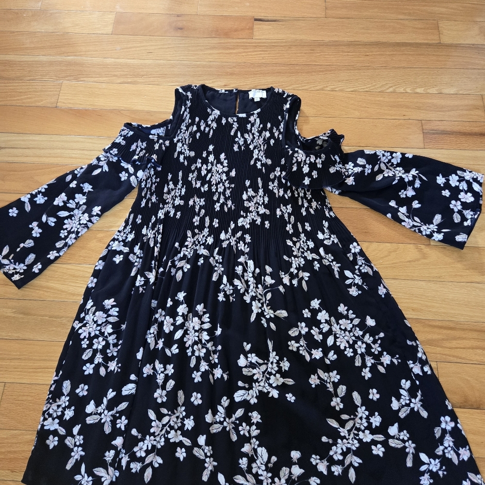 Floral Cold Shoulder Dress